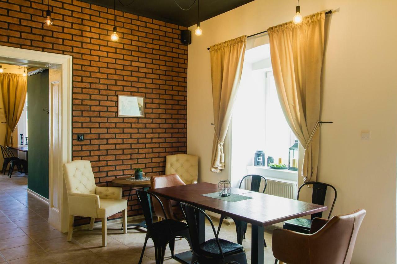 Penzion Kuria Nové Mesto nad Váhom Extérieur photo